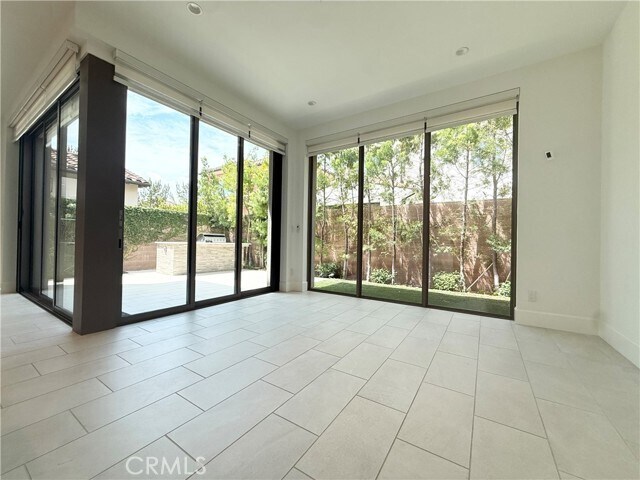 Building Photo - 203 Fiore