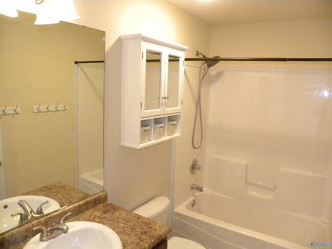 Building Photo - 107 Haven Ridge Rd