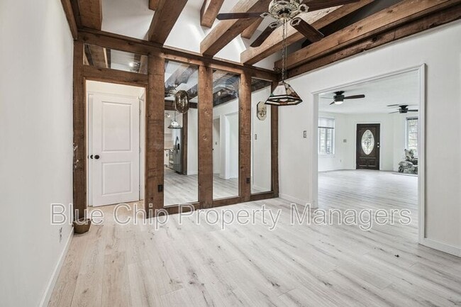 Building Photo - 43 Aegean Ave