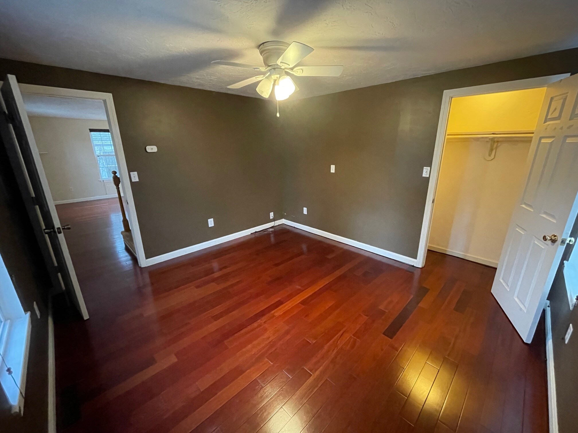 Building Photo - 16 Bowstring Way