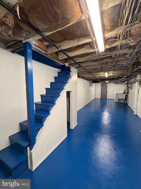 Building Photo - 2525 N 31st St