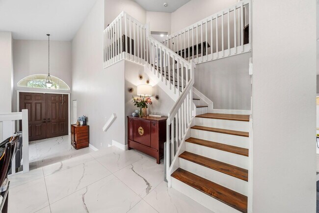 Building Photo - 2183 Alworth Terrace