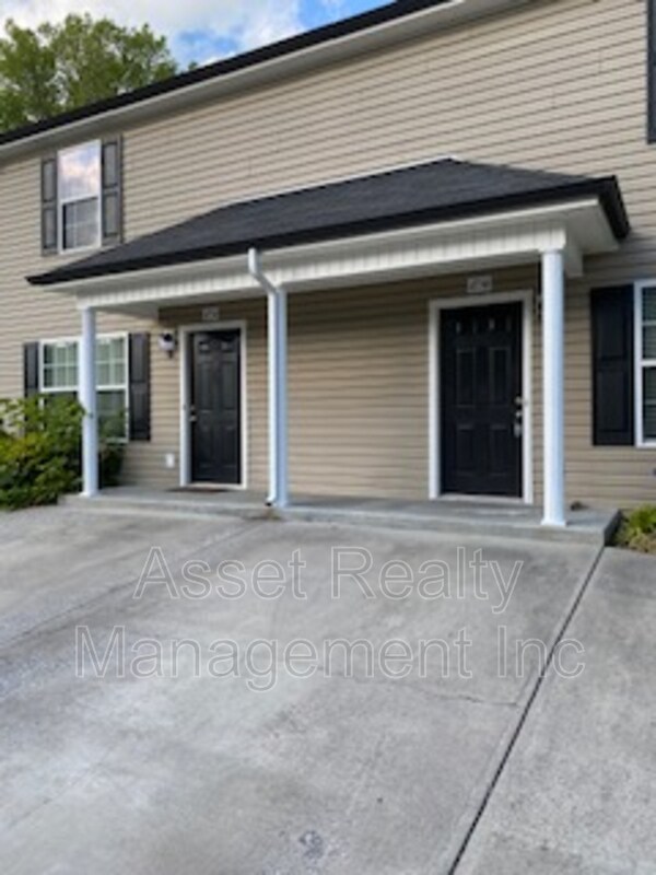 Primary Photo - 4730 Forest Landing Way
