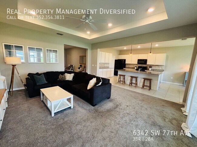 Building Photo - 6342 SW 77th Ave