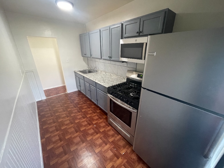 Building Photo - 26 Ames St