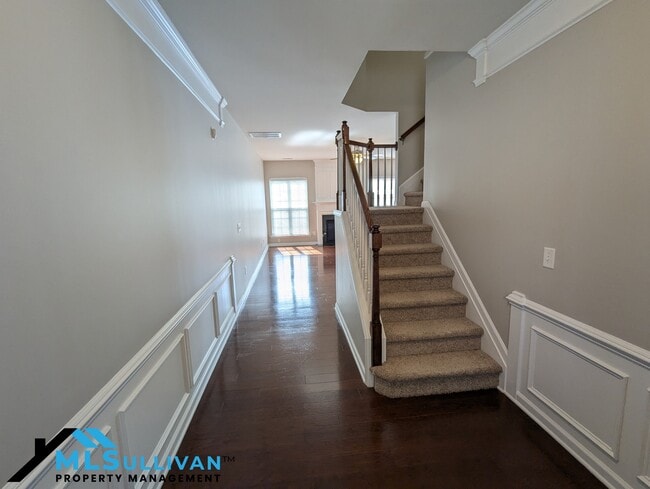 Building Photo - 8219 Saltwood Pl