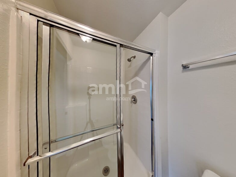 Building Photo - 30303 Pongo Way