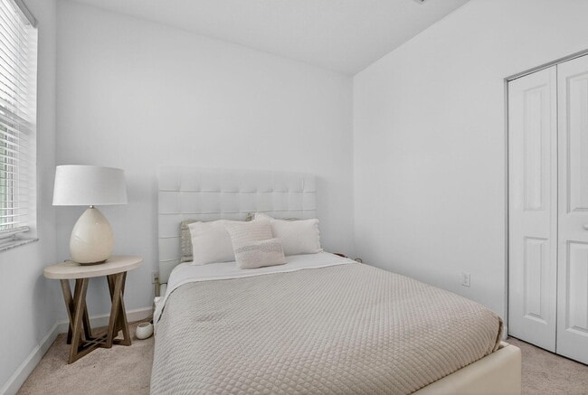 Building Photo - 4790 Navali Dr