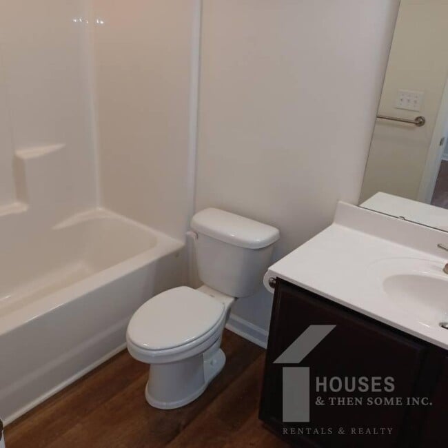 Building Photo - 401 Bramlett Rd