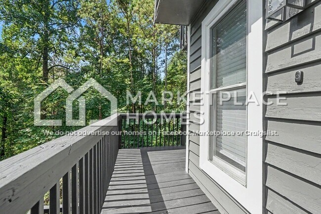 Building Photo - 4425 Kim St
