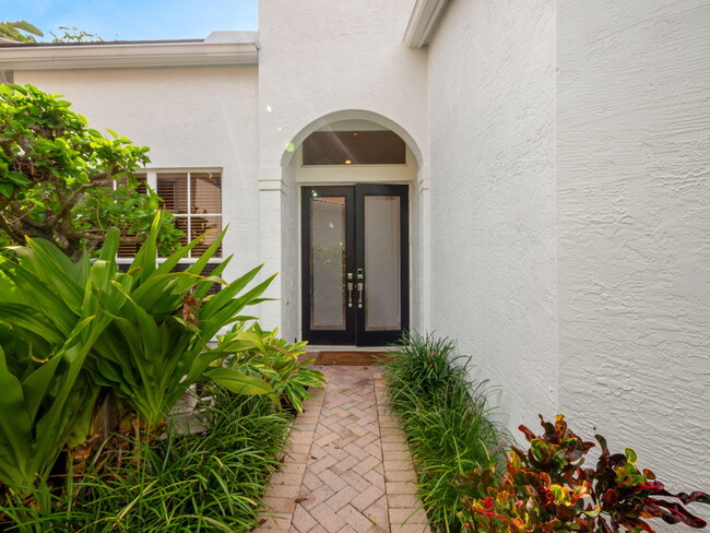 Building Photo - 143 Sunset Bay Dr