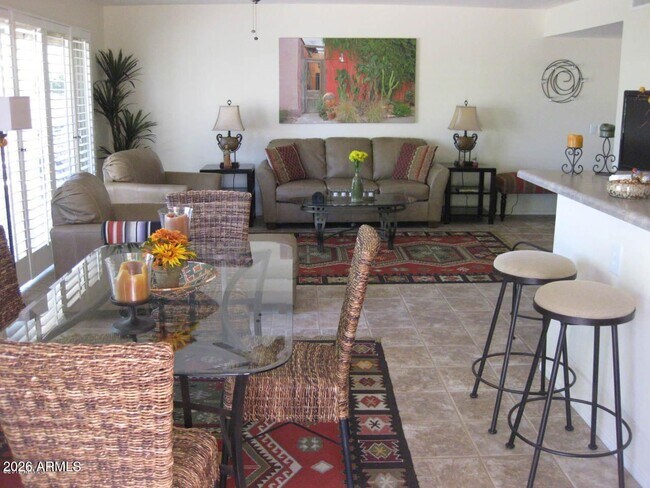 Building Photo - 26621 S Lakemont Dr