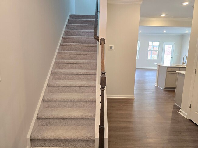 Building Photo - New 3 Bedroom 2.5 Bathroom Single Family H...