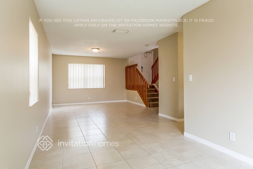 Building Photo - 3079 Doubloon Dr