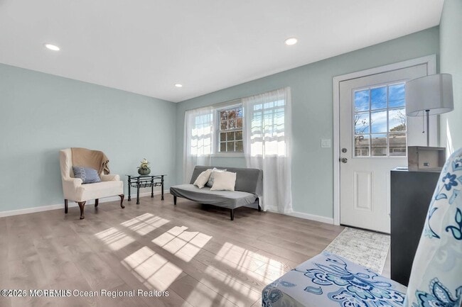 Building Photo - 318 Bellanca Rd