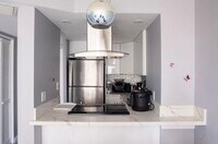Building Photo - 441 Lewers St