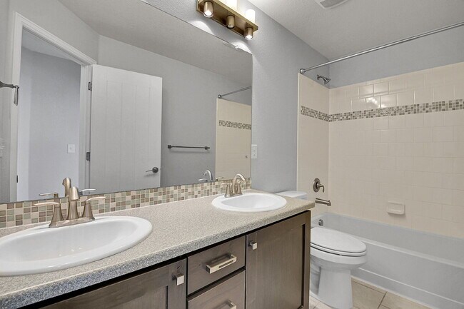 Building Photo - $3,200 - 3 Bed, 2.5 Bath Home in Westminst...