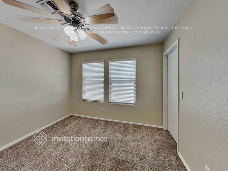 Building Photo - 6419 W Seldon Ln