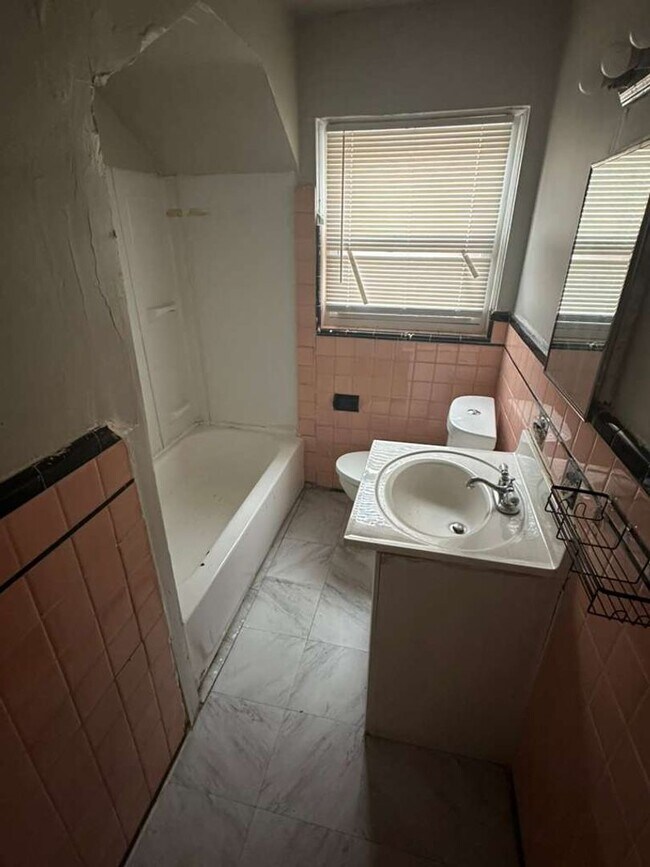 Building Photo - 14753 St Marys St