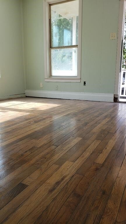 Building Photo - 814 E 39th St