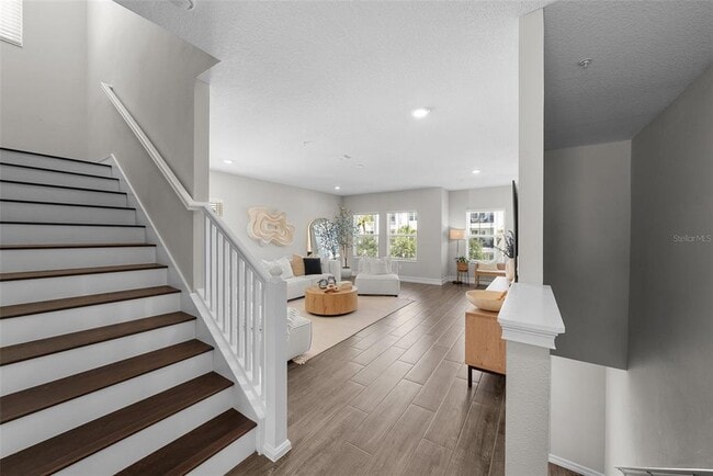 Building Photo - 5351 Bridge St