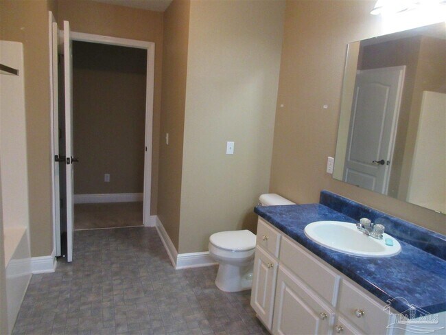 Building Photo - 12456 Bayou Tarkiln Blvd