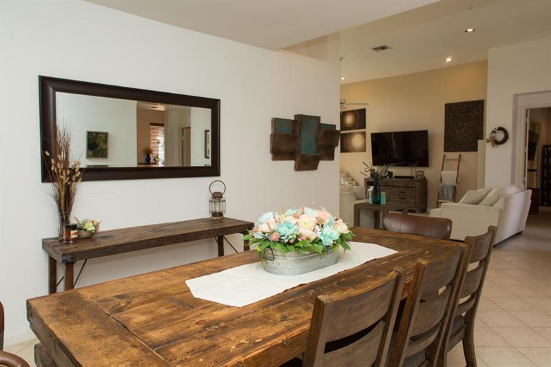 Dining Area - 6350 NW 23rd St
