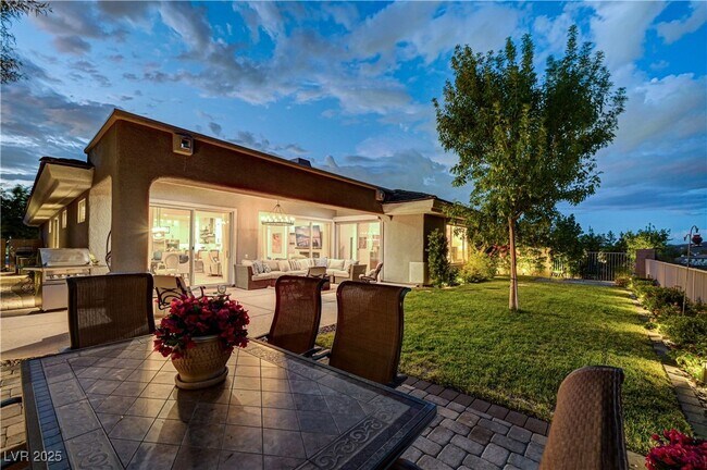Building Photo - 105 Fountainhead Cir