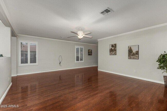 Building Photo - 1014 E Milada Dr