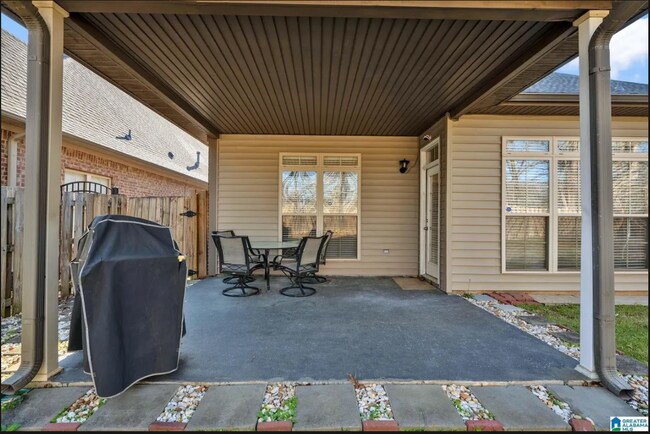 Building Photo - 2015 River Birch Way