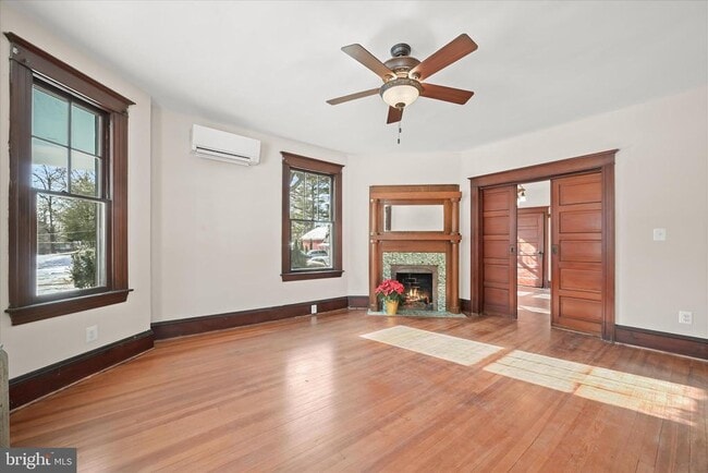 Building Photo - 7332 Springfield Ave