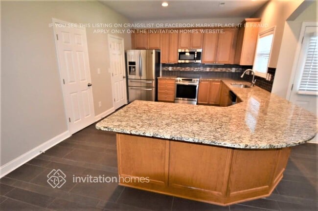 Building Photo - 128 Cloister Ln