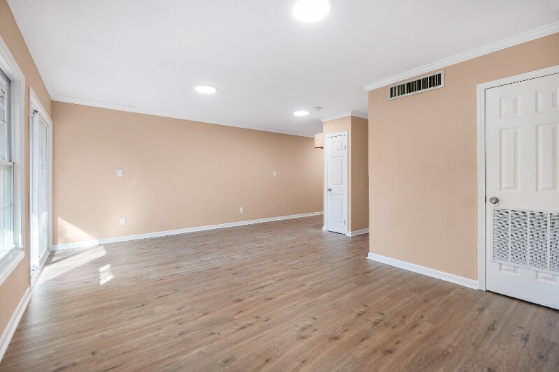 Building Photo - 1732 Westhaven Ln