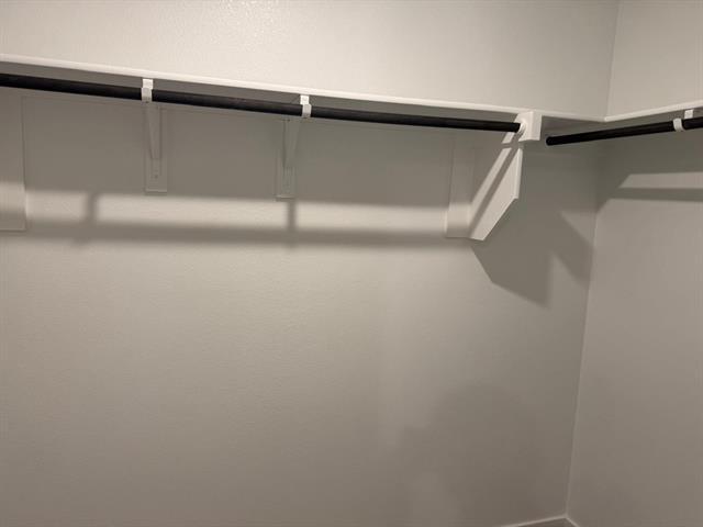 Building Photo - 7505 Fenton Pkwy