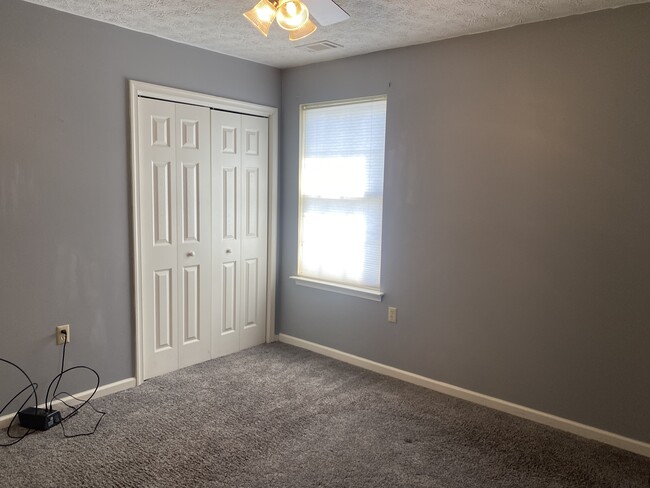 2nd Bedroom - 110 Ladderback Ct