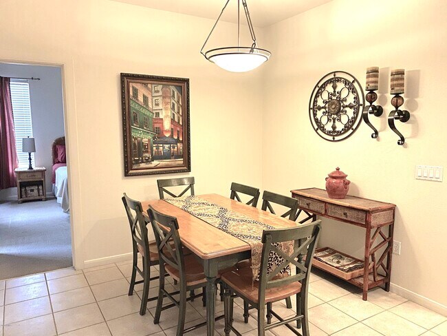 Building Photo - 11680 E Sahuaro Dr