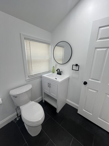 New Bathroom - 210 E Lakewood St