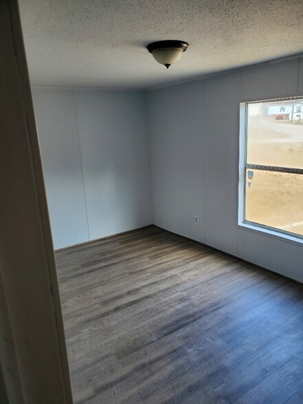 Building Photo - 106 Elizabeth Dr