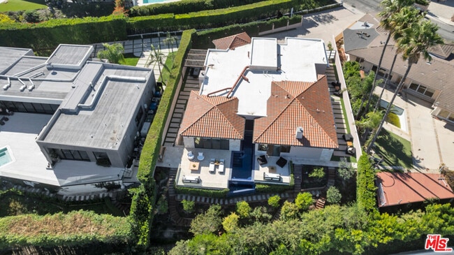 Building Photo - 3116 Elvido Dr