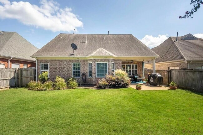 Building Photo - 10492 Ashfarm Way