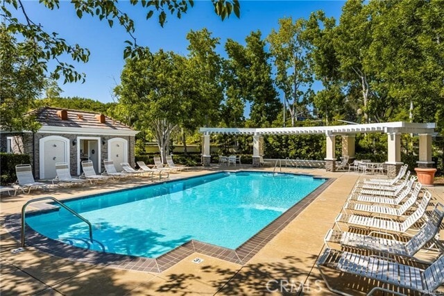 Building Photo - 5 St Pierre