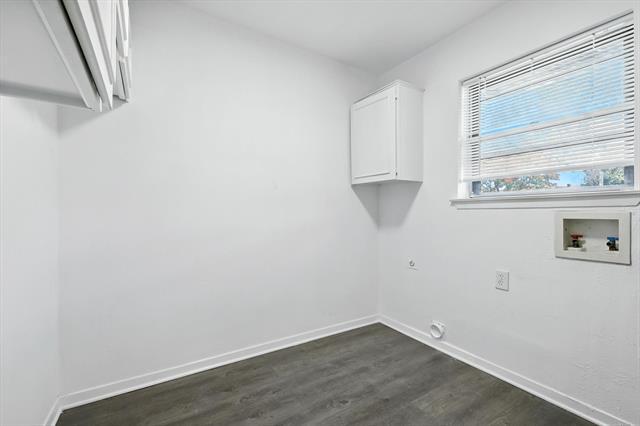 Building Photo - 2131 Bamboo St