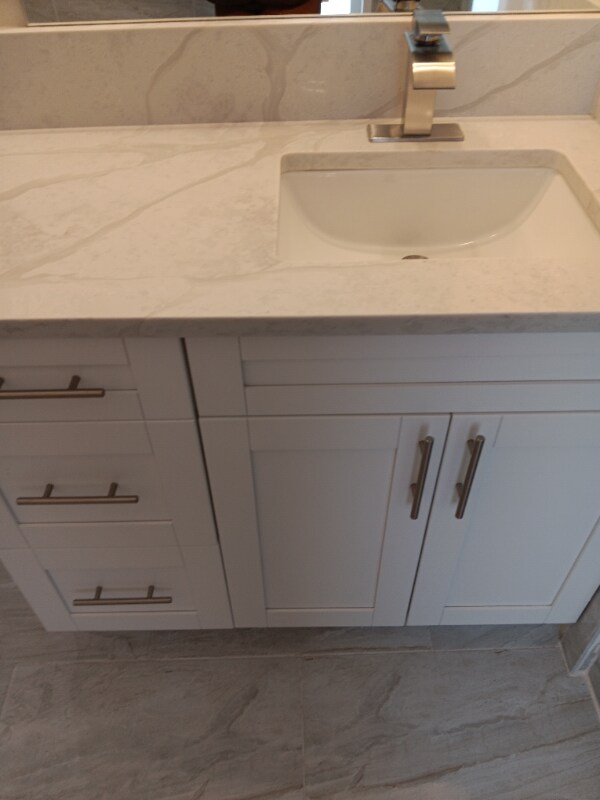 Building Photo - 1257 SE Airoso Blvd