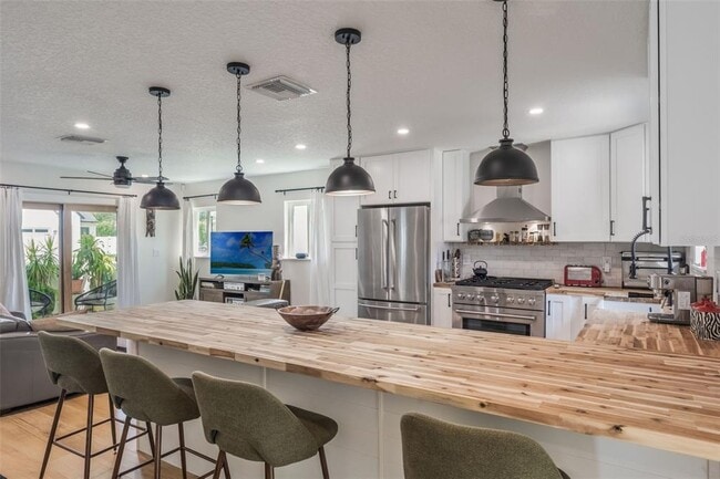 Building Photo - 840 W Canton Ave