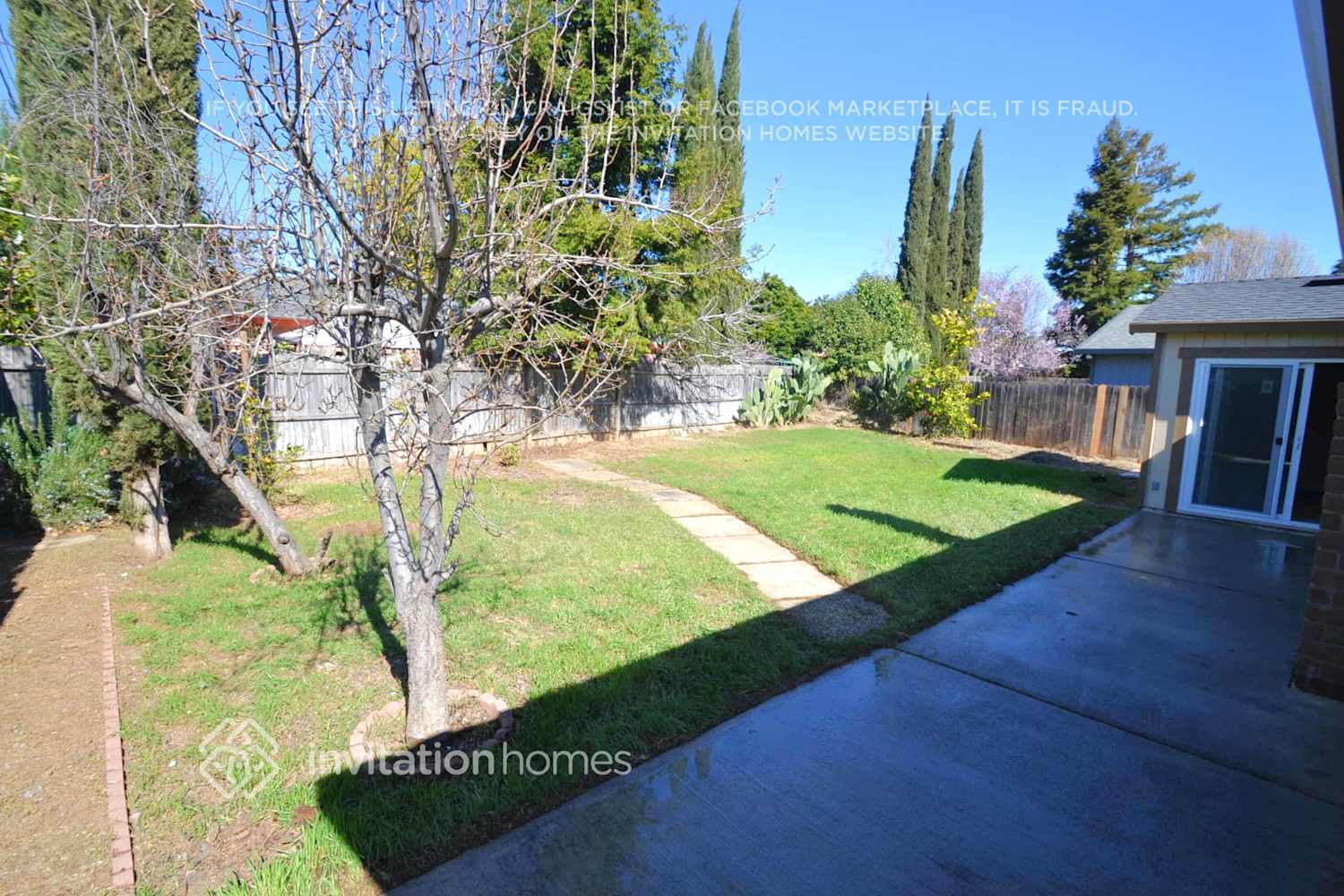 Building Photo - 10207 Ellenwood Ave