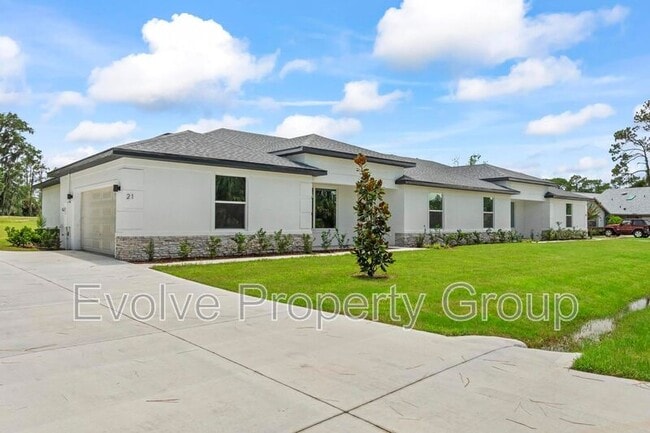 Primary Photo - 23 Weymouth Ln