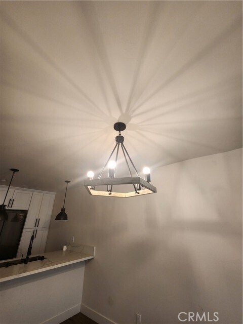 Building Photo - 120 S Francisca Ave