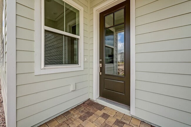 Building Photo - 357 Rum Runner Wy