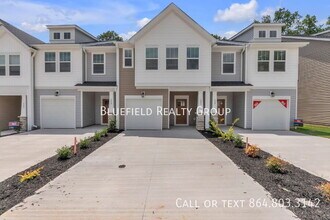 Building Photo - 406 E Parima Ct