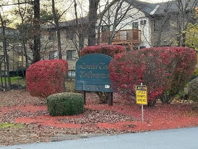 Building Photo - 3 Lancelot Court